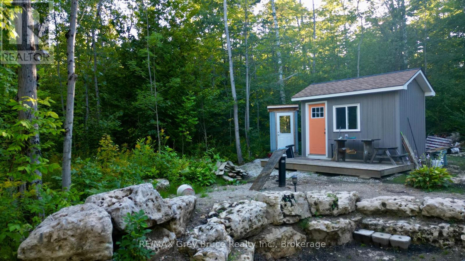 279 Barney's Boulevard, Northern Bruce Peninsula, Ontario  N0H 1Z0 - Photo 8 - X12363788