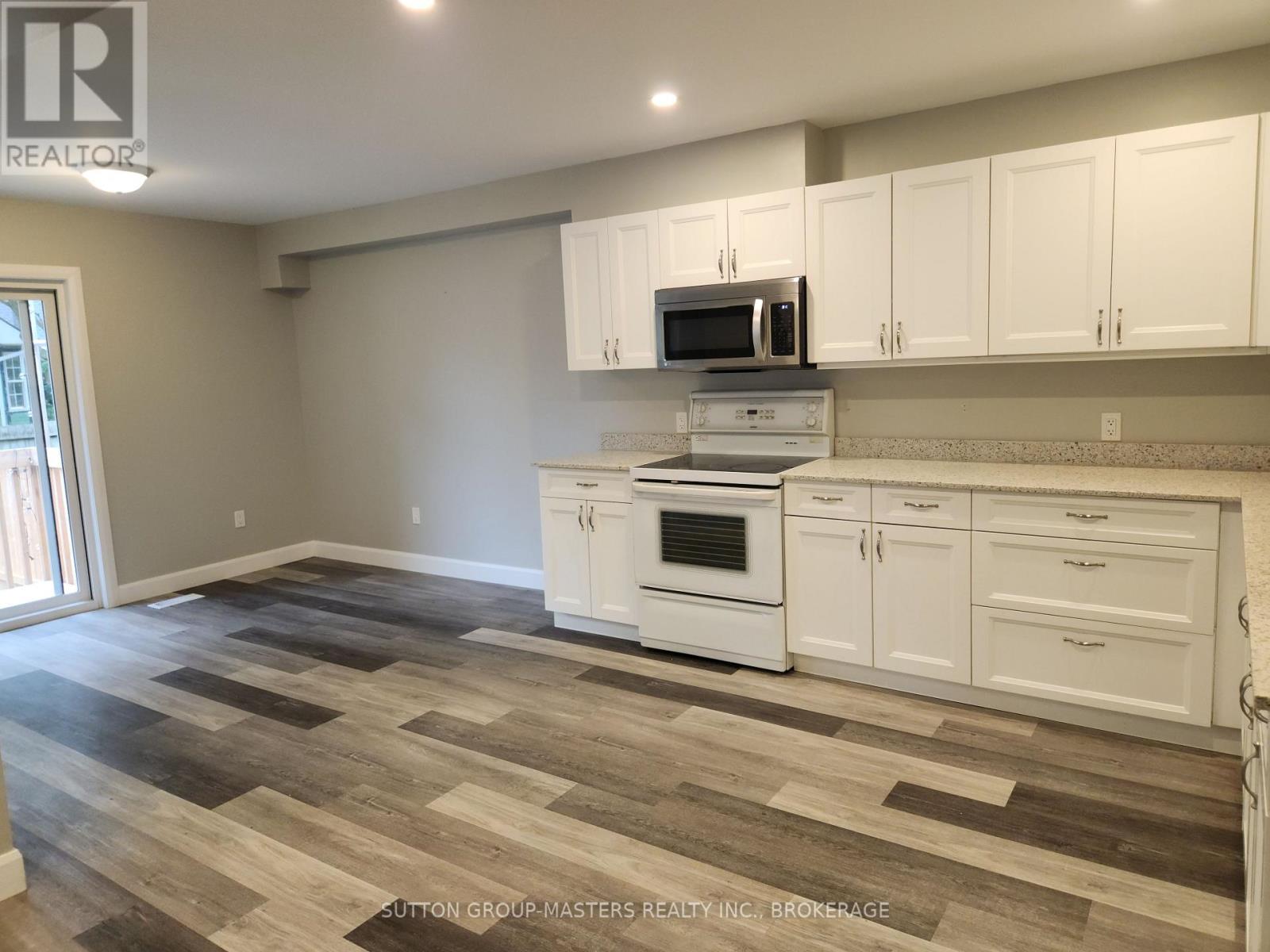68 Hickory Street, Gananoque, Ontario  K7G 2P5 - Photo 11 - X12366604