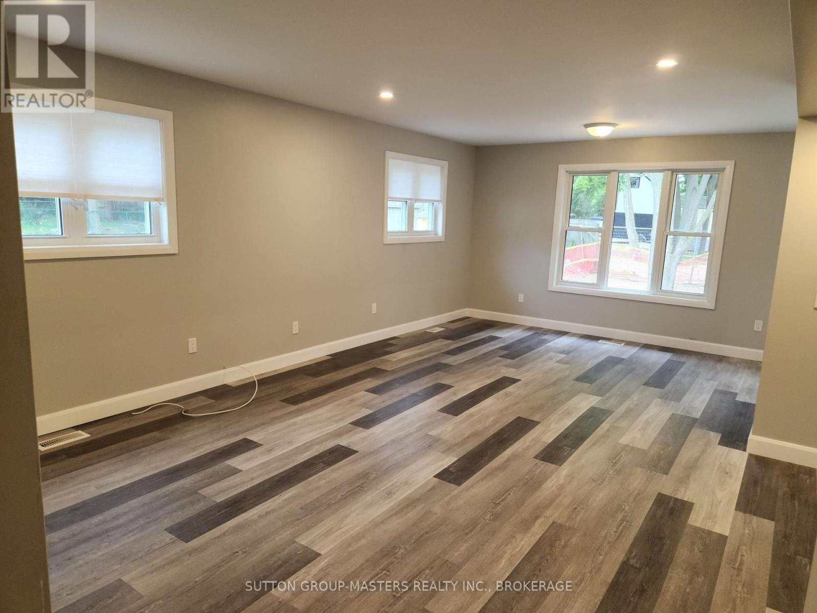 68 Hickory Street, Gananoque, Ontario  K7G 2P5 - Photo 13 - X12366604