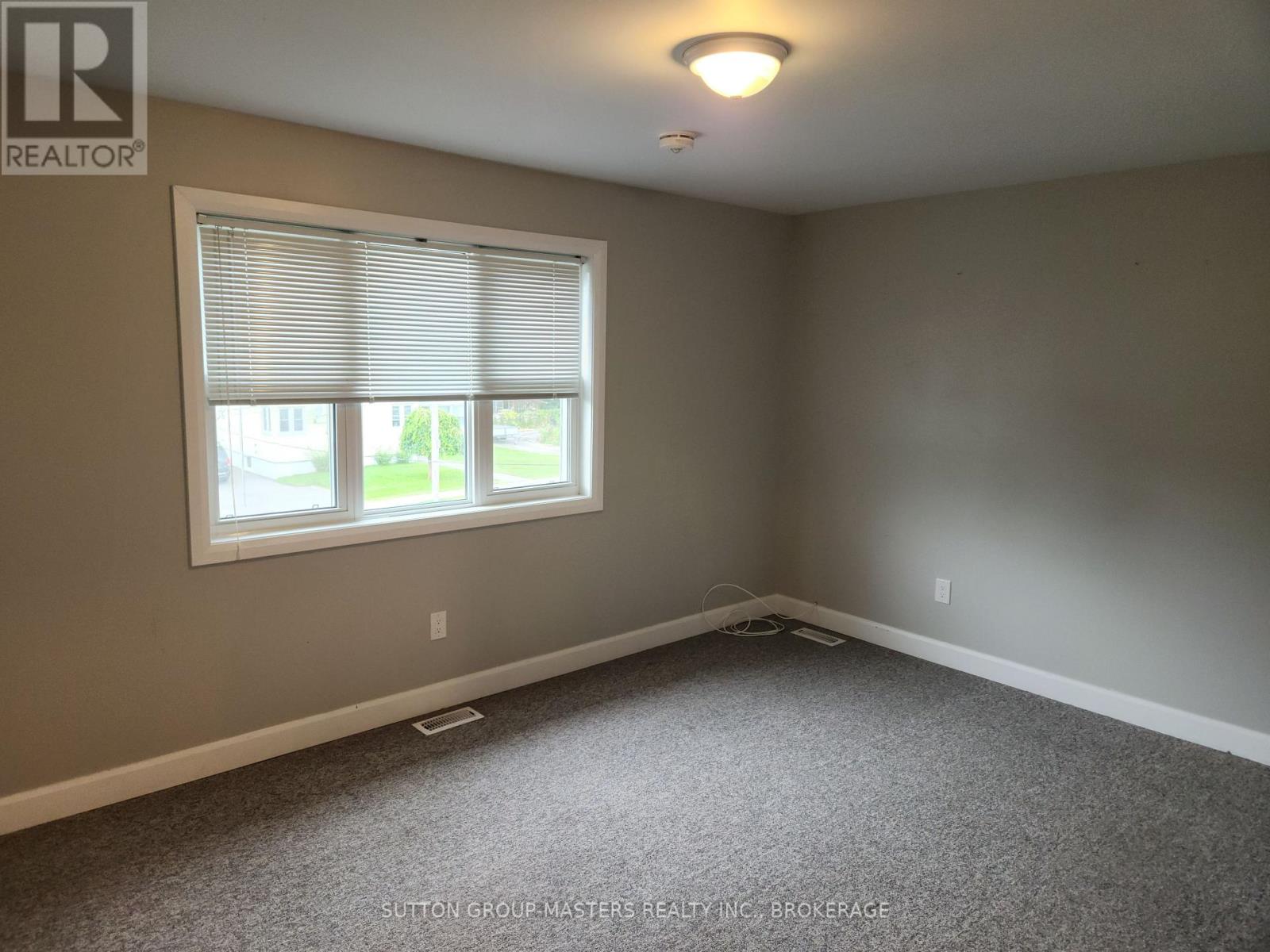 68 Hickory Street, Gananoque, Ontario  K7G 2P5 - Photo 16 - X12366604