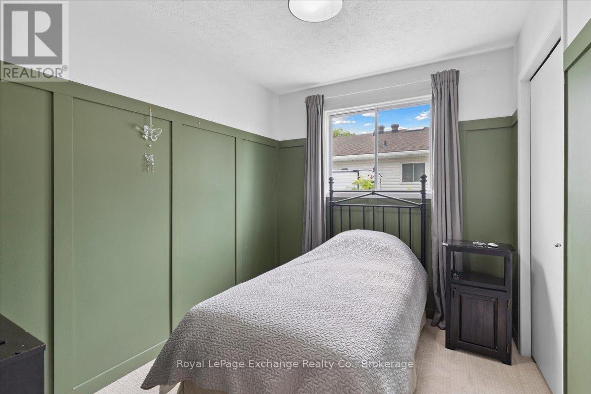 283 Bricker Street, Saugeen Shores, Ontario  N0H 2C1 - Photo 13 - X12366567