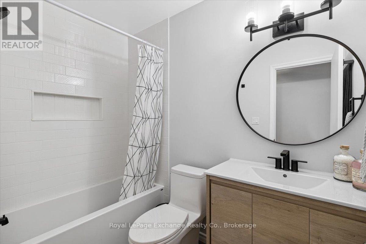 283 Bricker Street, Saugeen Shores, Ontario  N0H 2C1 - Photo 14 - X12366567