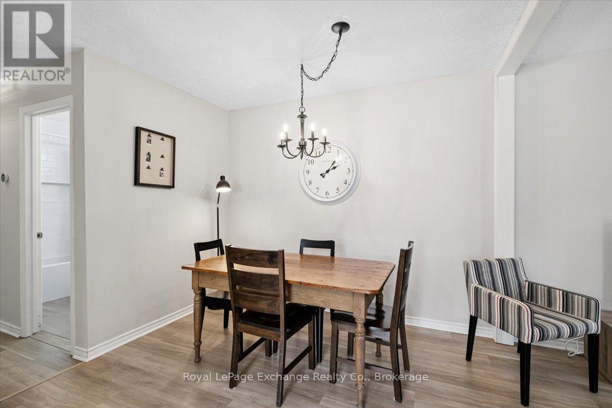 283 Bricker Street, Saugeen Shores, Ontario  N0H 2C1 - Photo 8 - X12366567