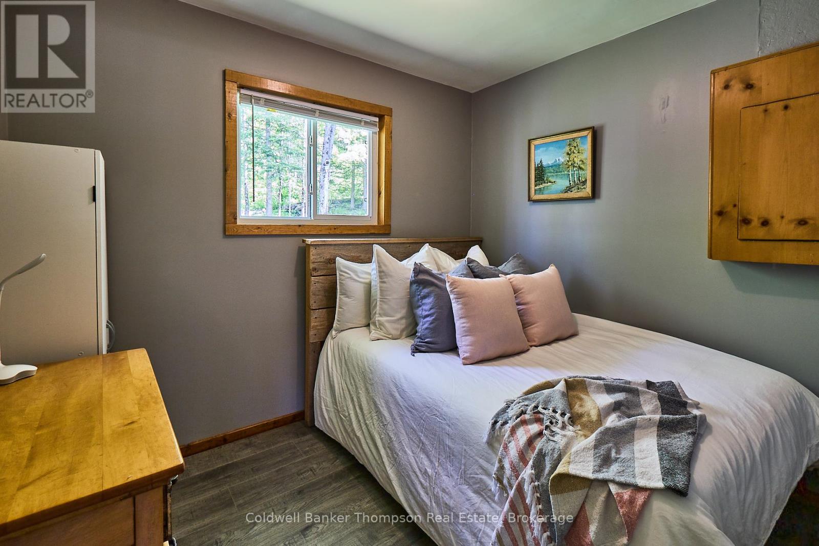 1022 Upper Walker Lake Road, Lake Of Bays, Ontario  P1H 2J6 - Photo 15 - X12366587