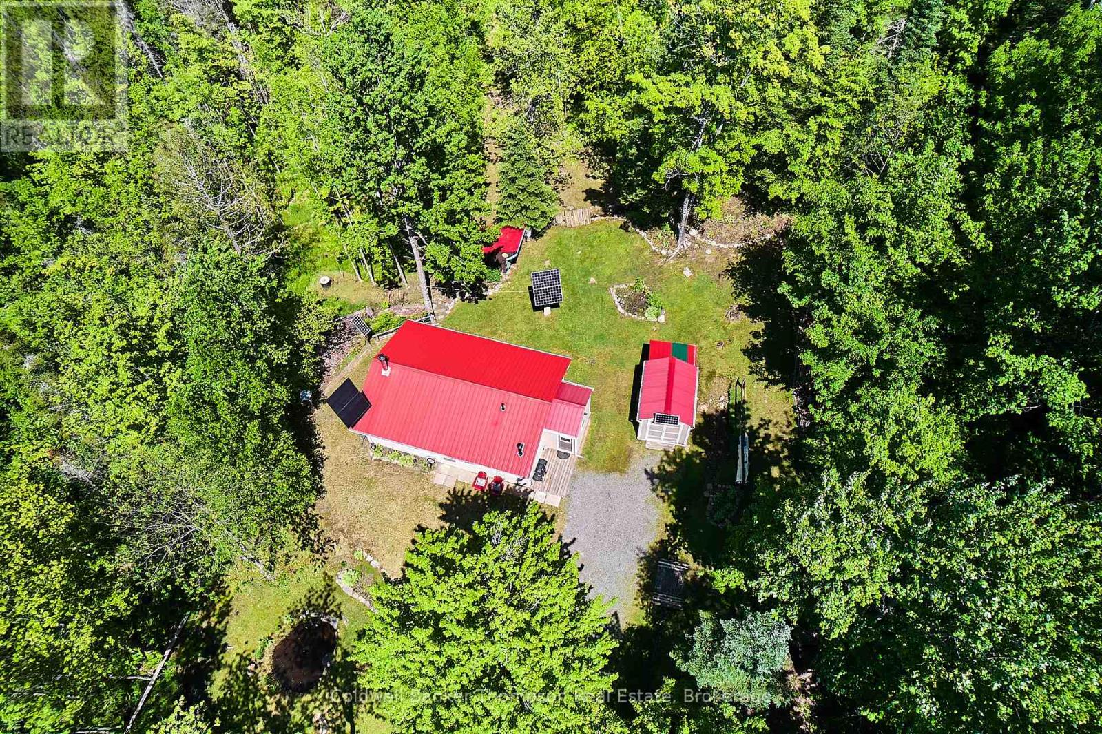 1022 Upper Walker Lake Road, Lake Of Bays, Ontario  P1H 2J6 - Photo 4 - X12366587