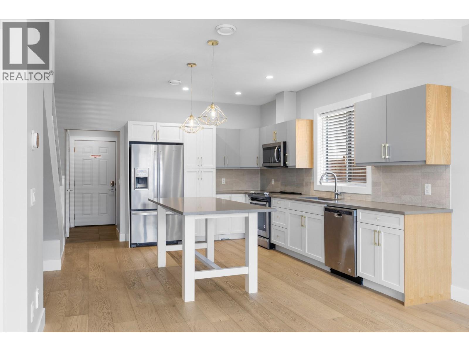 728 Coopland Crescent, Kelowna, British Columbia  v1Y 2V1 - Photo 8 - 10360167