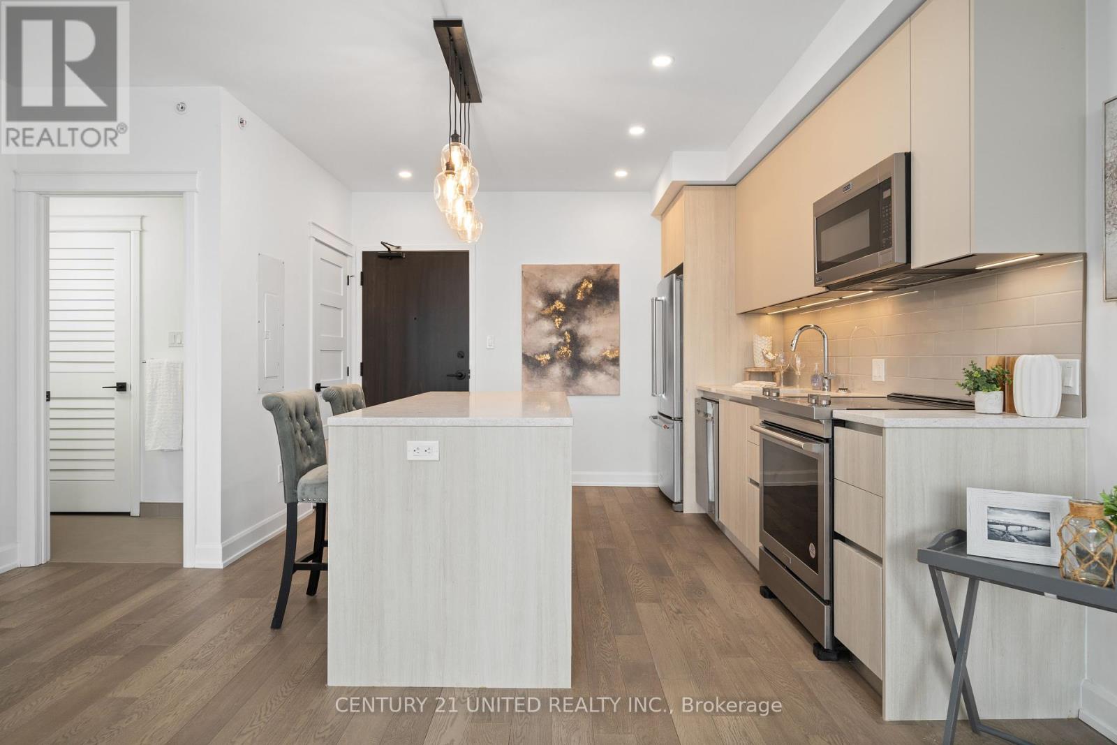 605 - 195 Hunter Street E, Peterborough, Ontario  K9H 1G9 - Photo 11 - X12366551