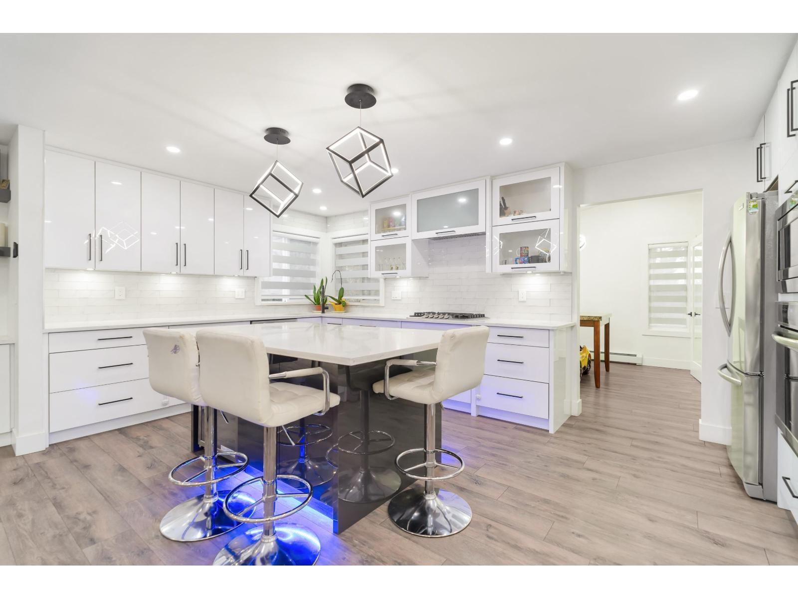 7794 141b Street, Surrey, British Columbia  V3W 6J7 - Photo 4 - R3040385