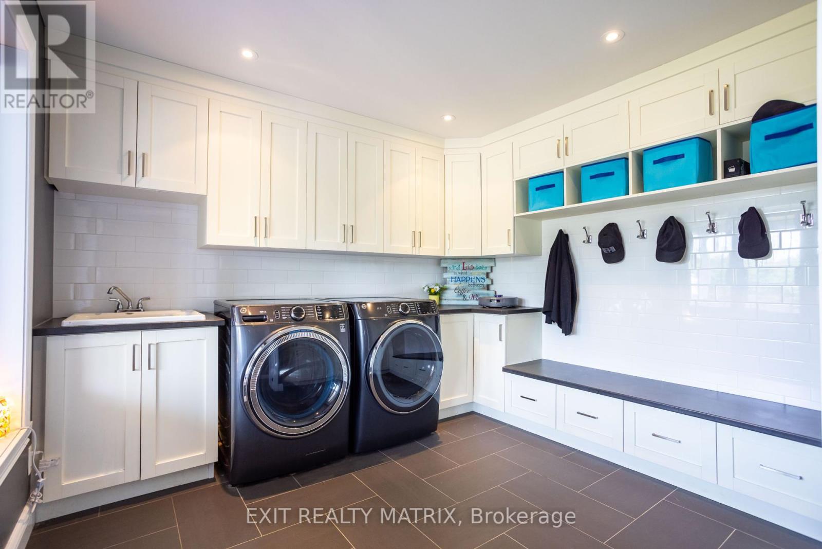 3427 Delaney Street, North Stormont, Ontario  K0C 1V0 - Photo 13 - X12366534