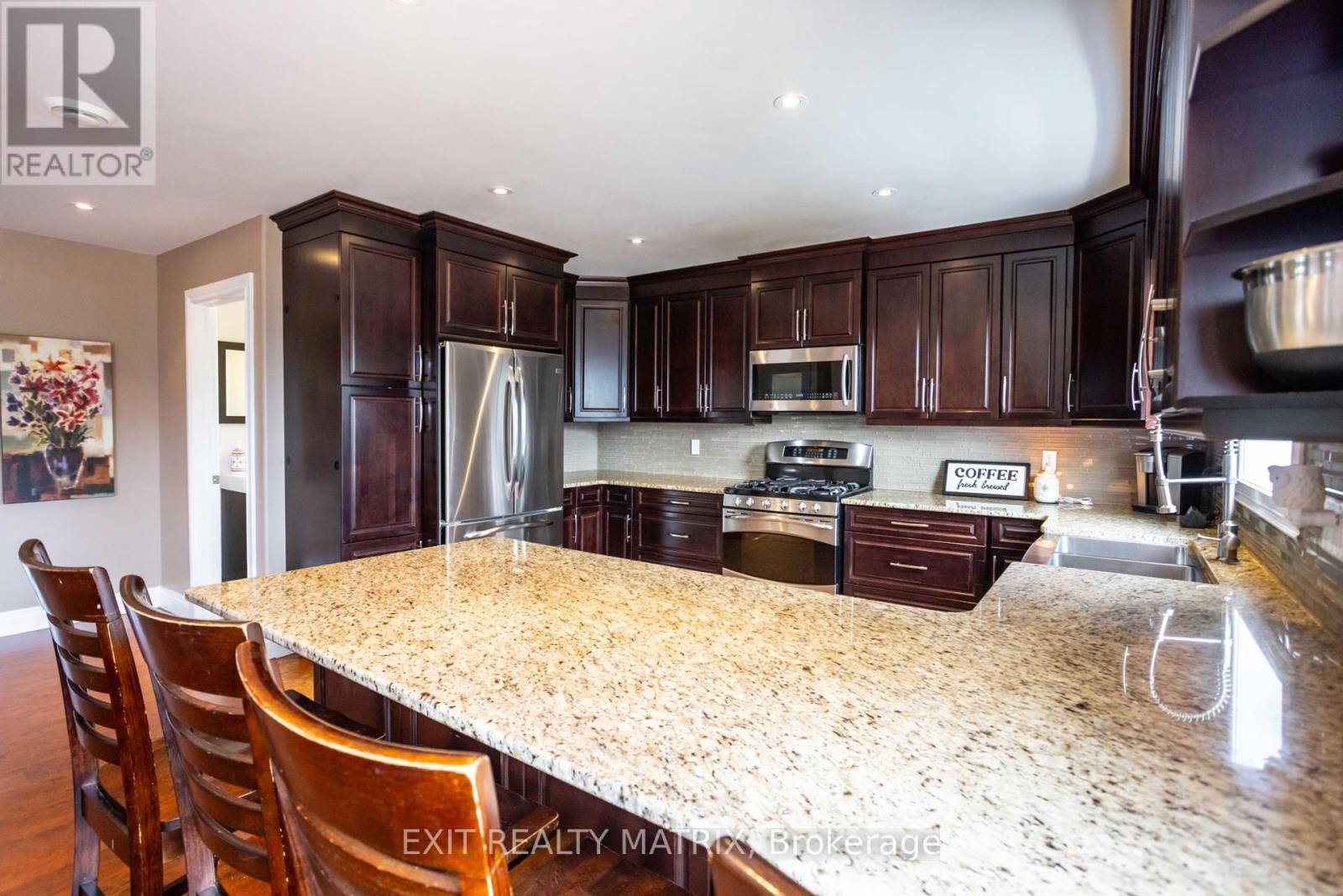 3427 Delaney Street, North Stormont, Ontario  K0C 1V0 - Photo 6 - X12366534
