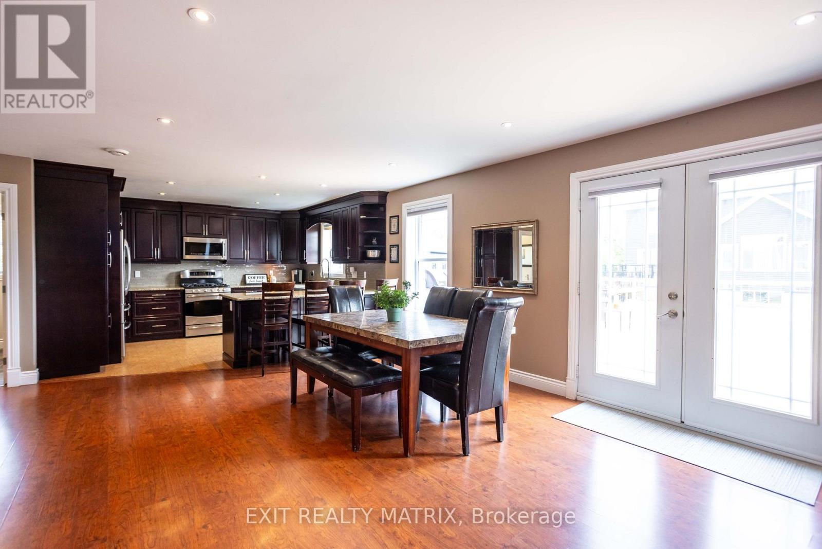 3427 Delaney Street, North Stormont, Ontario  K0C 1V0 - Photo 7 - X12366534