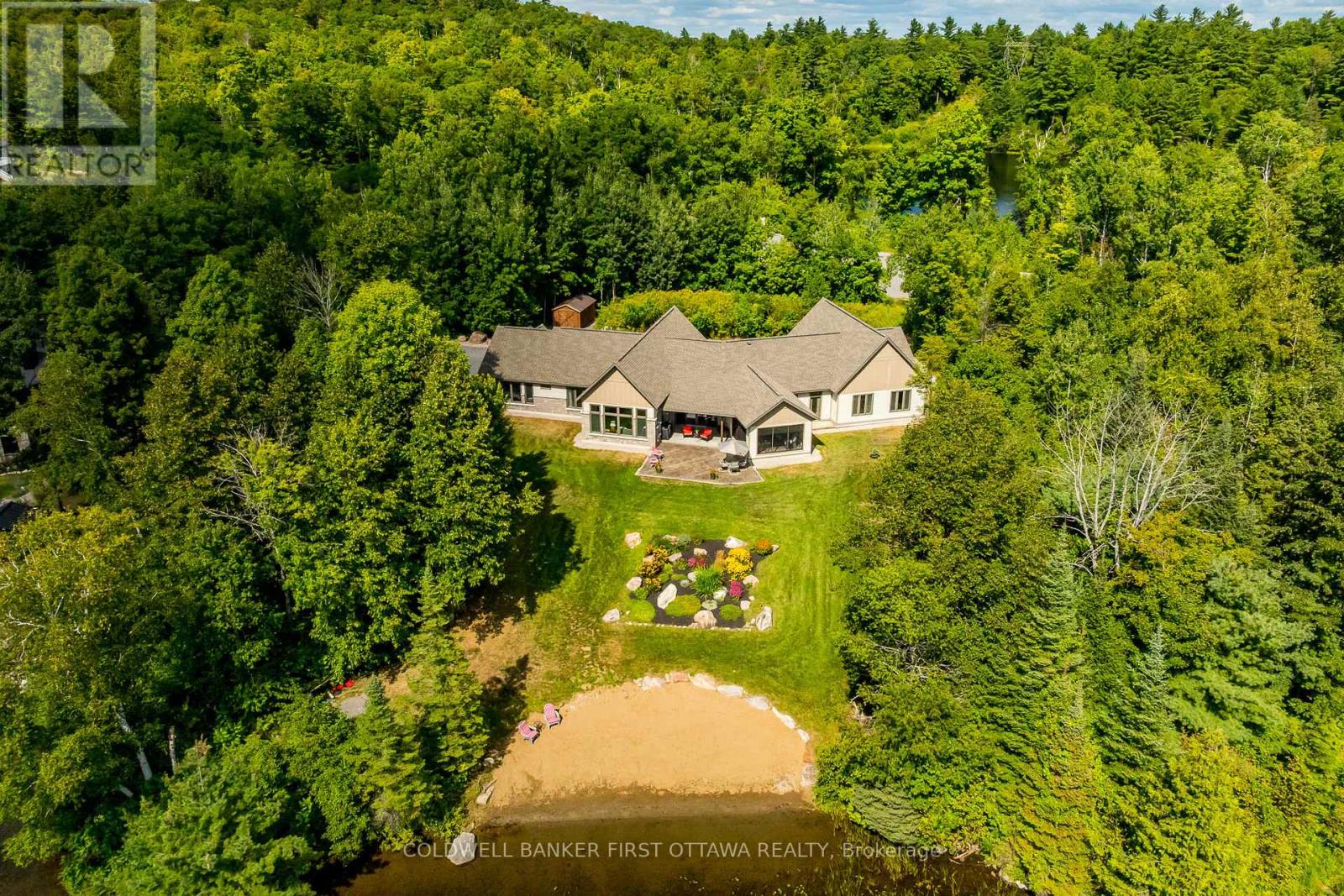 36 Cub Scout Crescent, Greater Madawaska, Ontario  K0J 1H0 - Photo 38 - X12366540