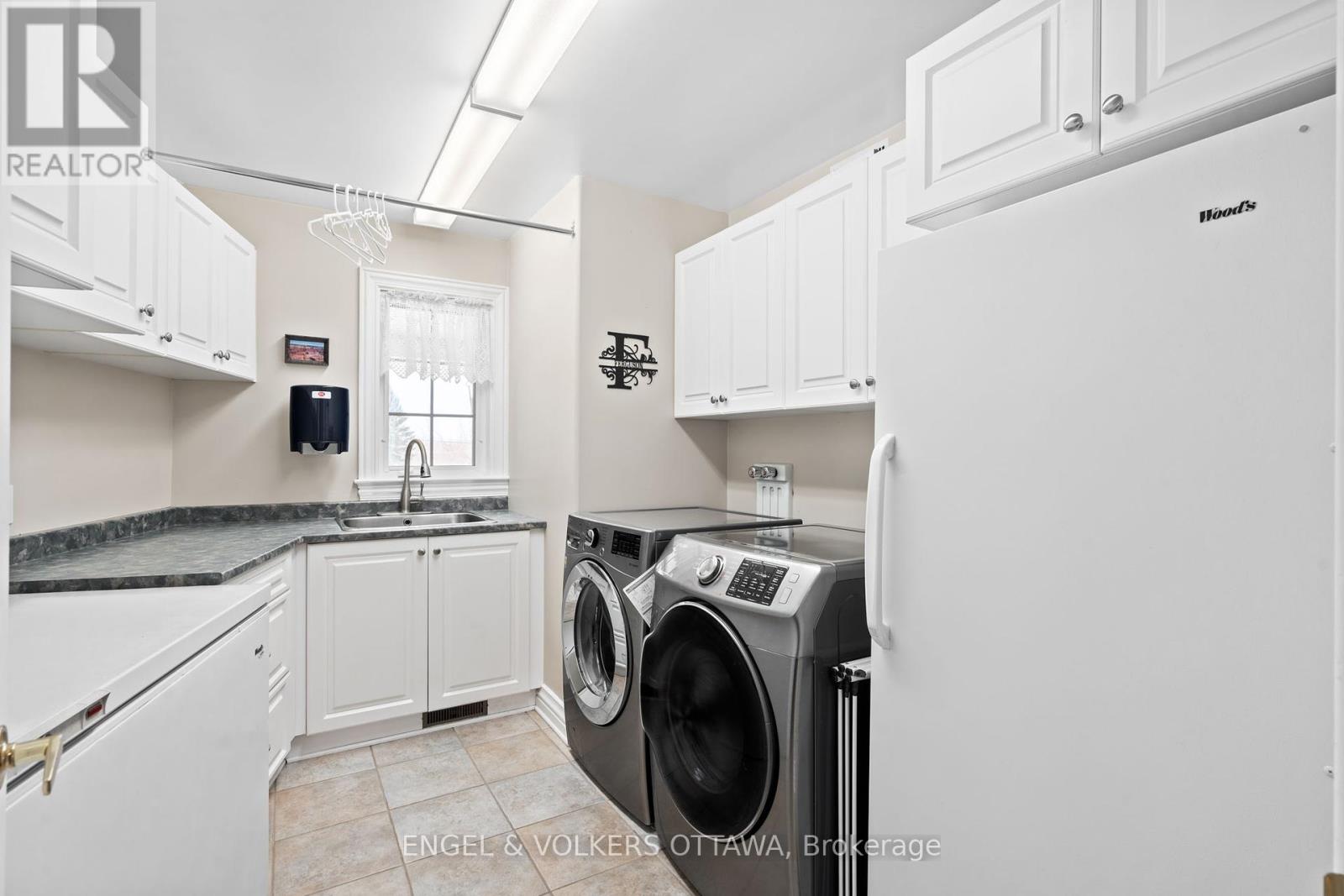 7341 Bank Street, Ottawa, Ontario  K0A 2P0 - Photo 13 - X12366579