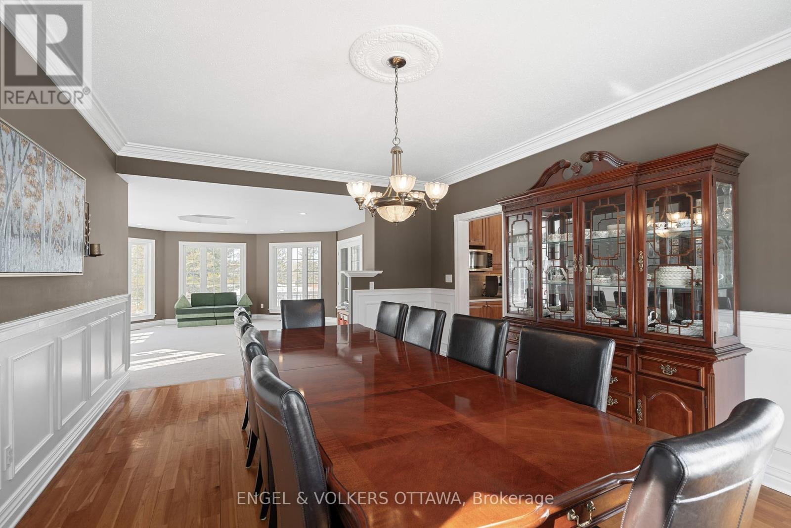 7341 Bank Street, Ottawa, Ontario  K0A 2P0 - Photo 17 - X12366579