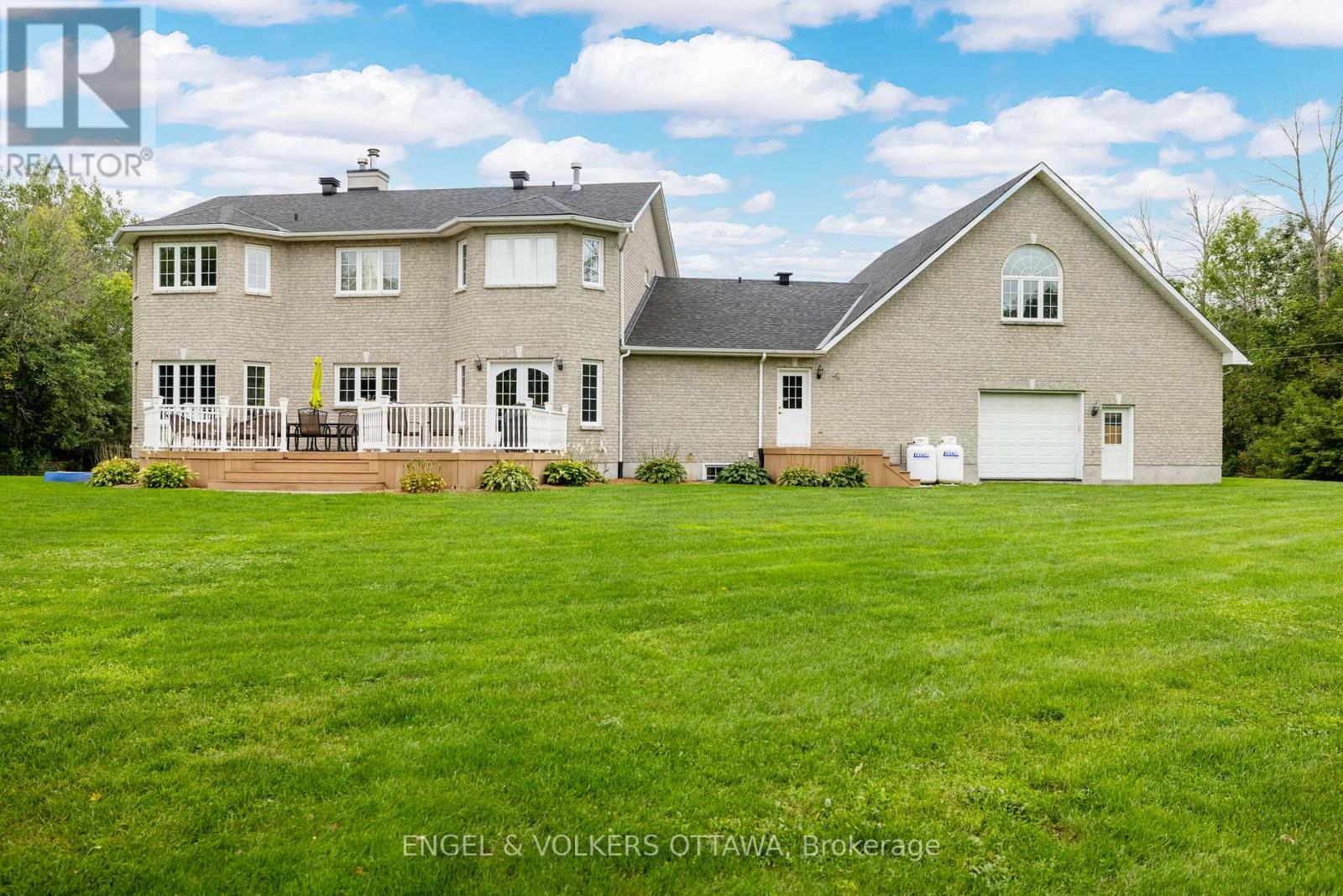 7341 Bank Street, Ottawa, Ontario  K0A 2P0 - Photo 36 - X12366579
