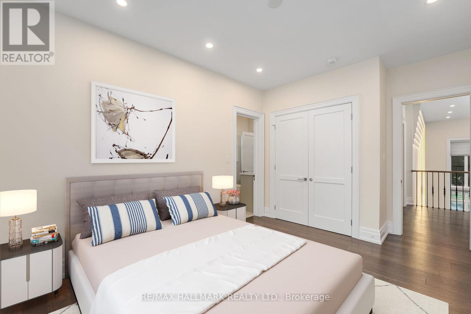 1164 Bridge Road, Oakville, Ontario  L6L 2C1 - Photo 19 - W12366465