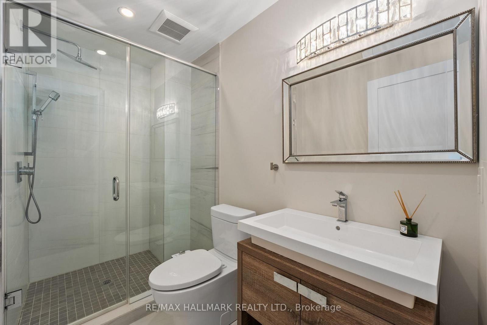 1164 Bridge Road, Oakville, Ontario  L6L 2C1 - Photo 25 - W12366465