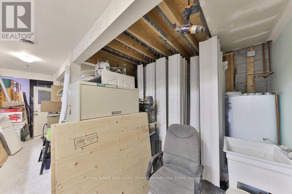 26 - 2861 Sherwood Heights Drive, Oakville, Ontario  L6J 7K1 - Photo 16 - W12366473