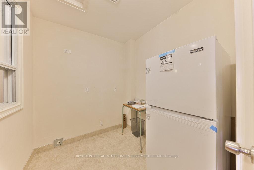 26 - 2861 Sherwood Heights Drive, Oakville, Ontario  L6J 7K1 - Photo 26 - W12366473