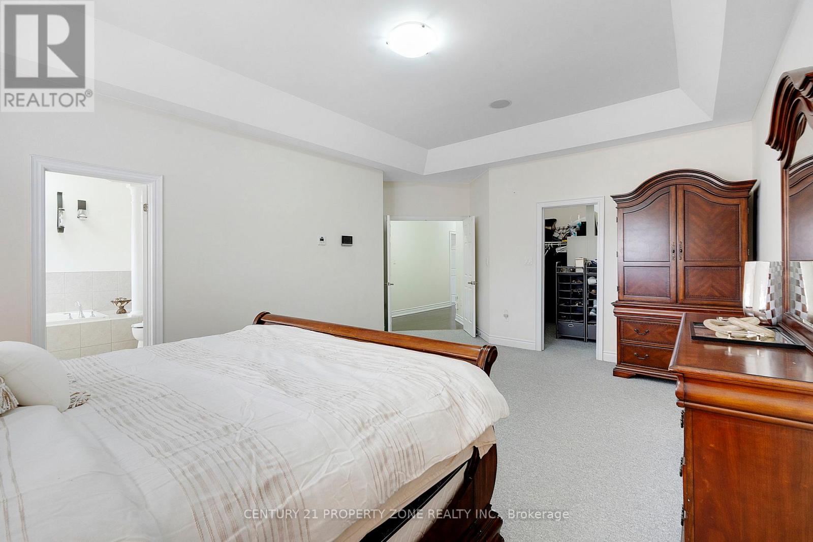 5198 Adobe Court, Mississauga, Ontario  L5M 8C3 - Photo 23 - W12366476