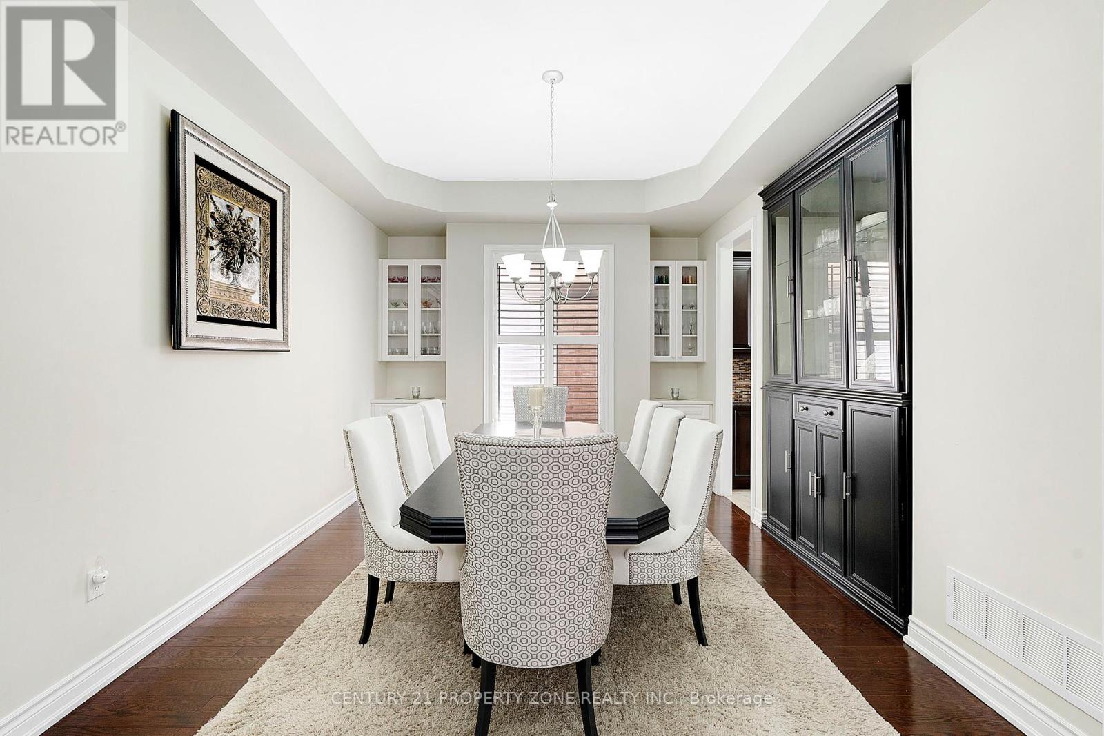 5198 Adobe Court, Mississauga, Ontario  L5M 8C3 - Photo 7 - W12366476