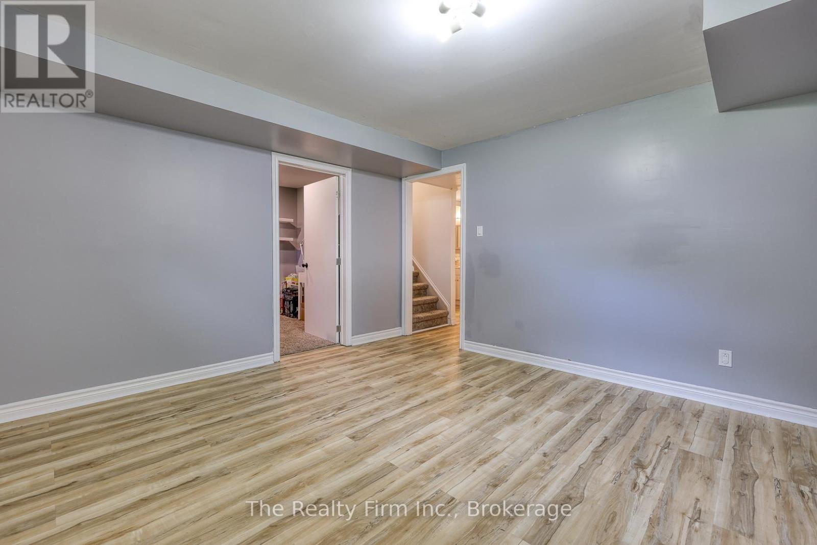 206 Charles Street E, Ingersoll, Ontario  N5C 1K4 - Photo 31 - X12366586