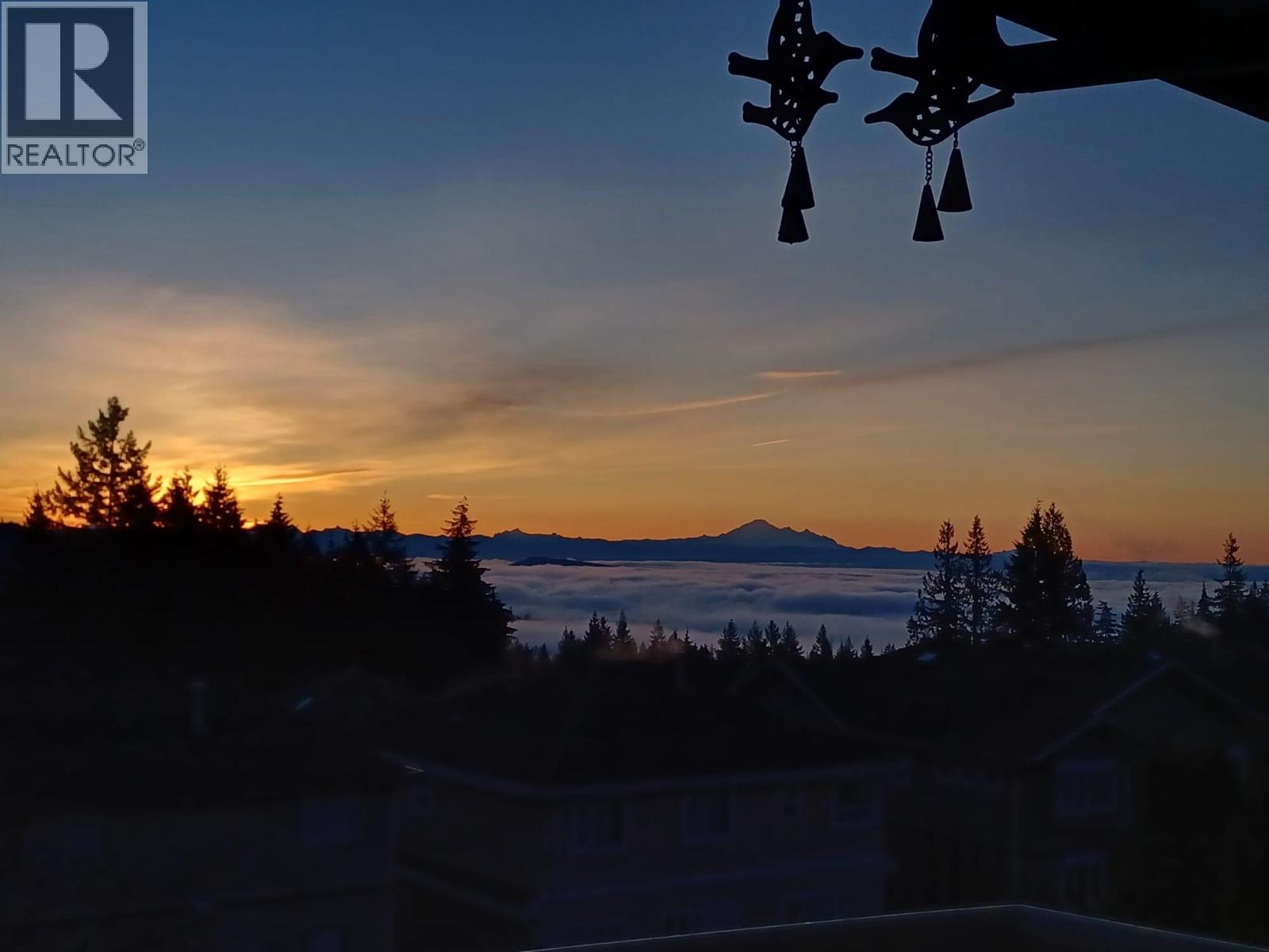 2163 PARKWAY BOULEVARD, coquitlam, British Columbia