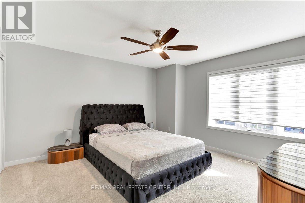 30 Scarletwood Street, Hamilton, Ontario  L8J 0K8 - Photo 34 - X12366423