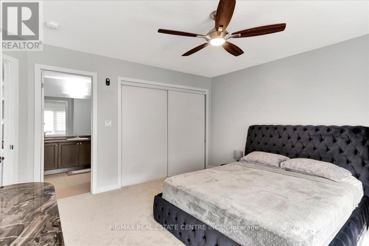 30 Scarletwood Street, Hamilton, Ontario  L8J 0K8 - Photo 35 - X12366423