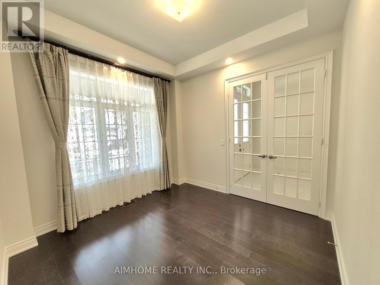3150 Sunflower Drive, Oakville, Ontario  L6M 0Z4 - Photo 14 - W12365535