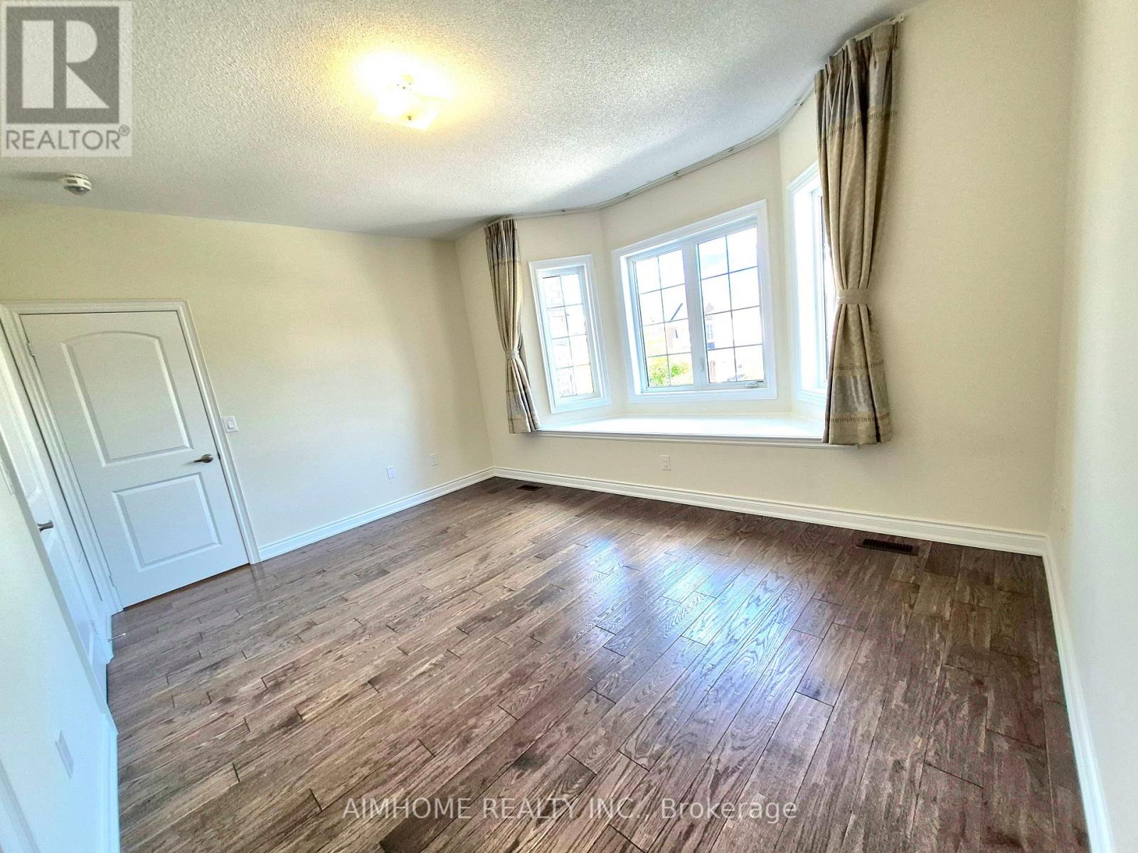 3150 Sunflower Drive, Oakville, Ontario  L6M 0Z4 - Photo 29 - W12365535