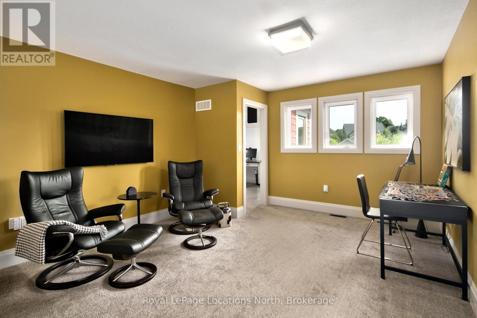 147 West Ridge Drive, Blue Mountains, Ontario  N0H 2P0 - Photo 24 - X12365913