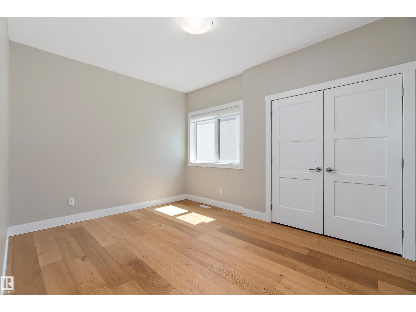 Property at 8422 117 ST NW image 3