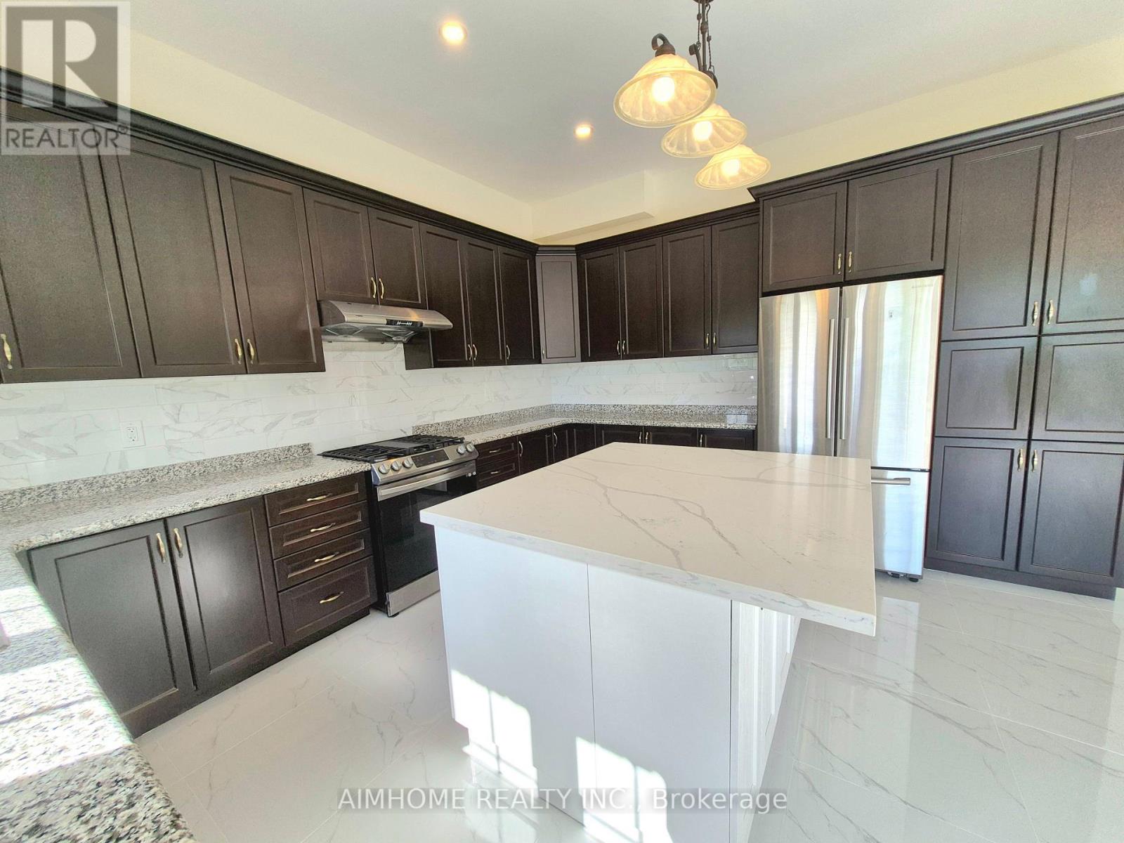 3150 Sunflower Drive, Oakville, Ontario  L6M 0Z4 - Photo 10 - W12365535
