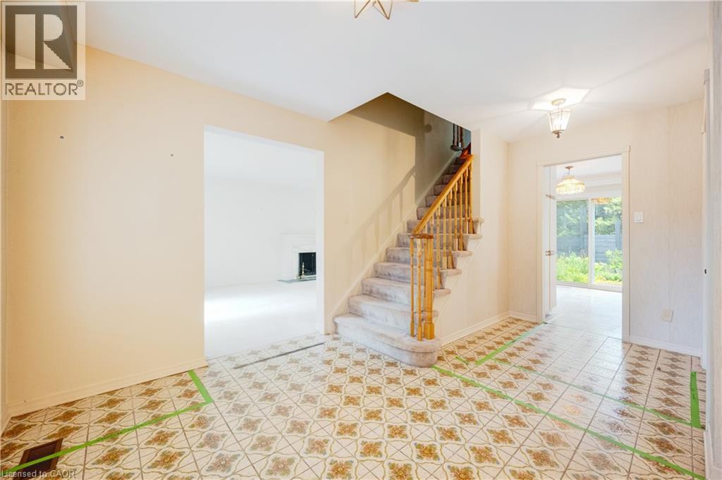 120 Castle Crescent, Oakville, Ontario  L6J 5H3 - Photo 15 - 40745525