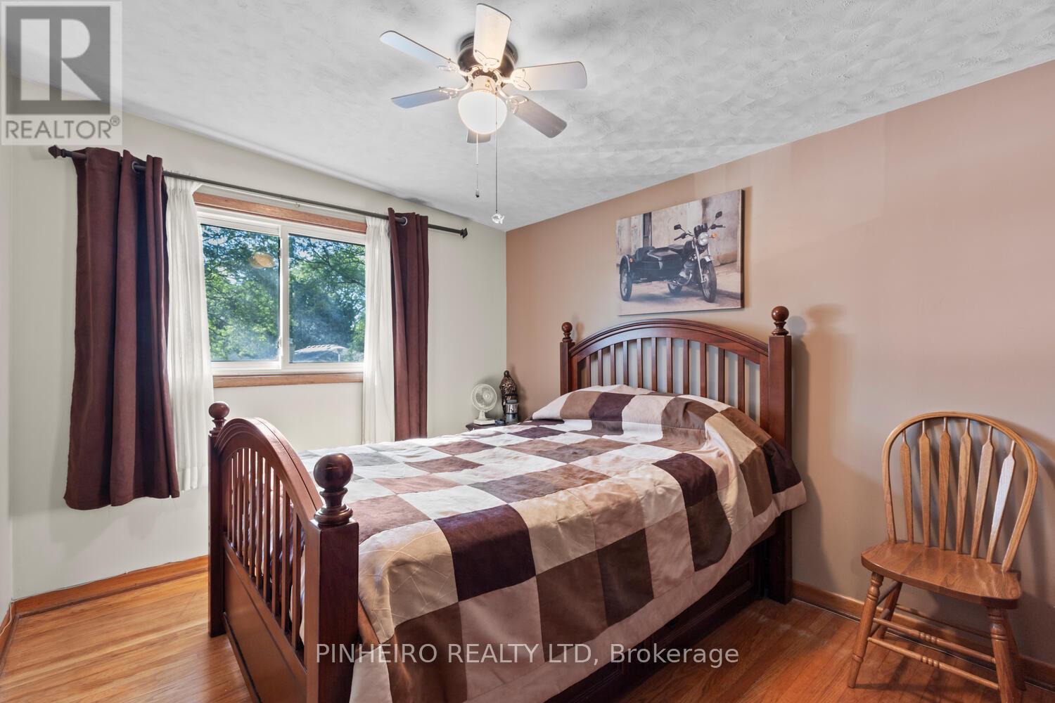 6 Oregon Road, London South, Ontario  N5Z 4B9 - Photo 16 - X12366608