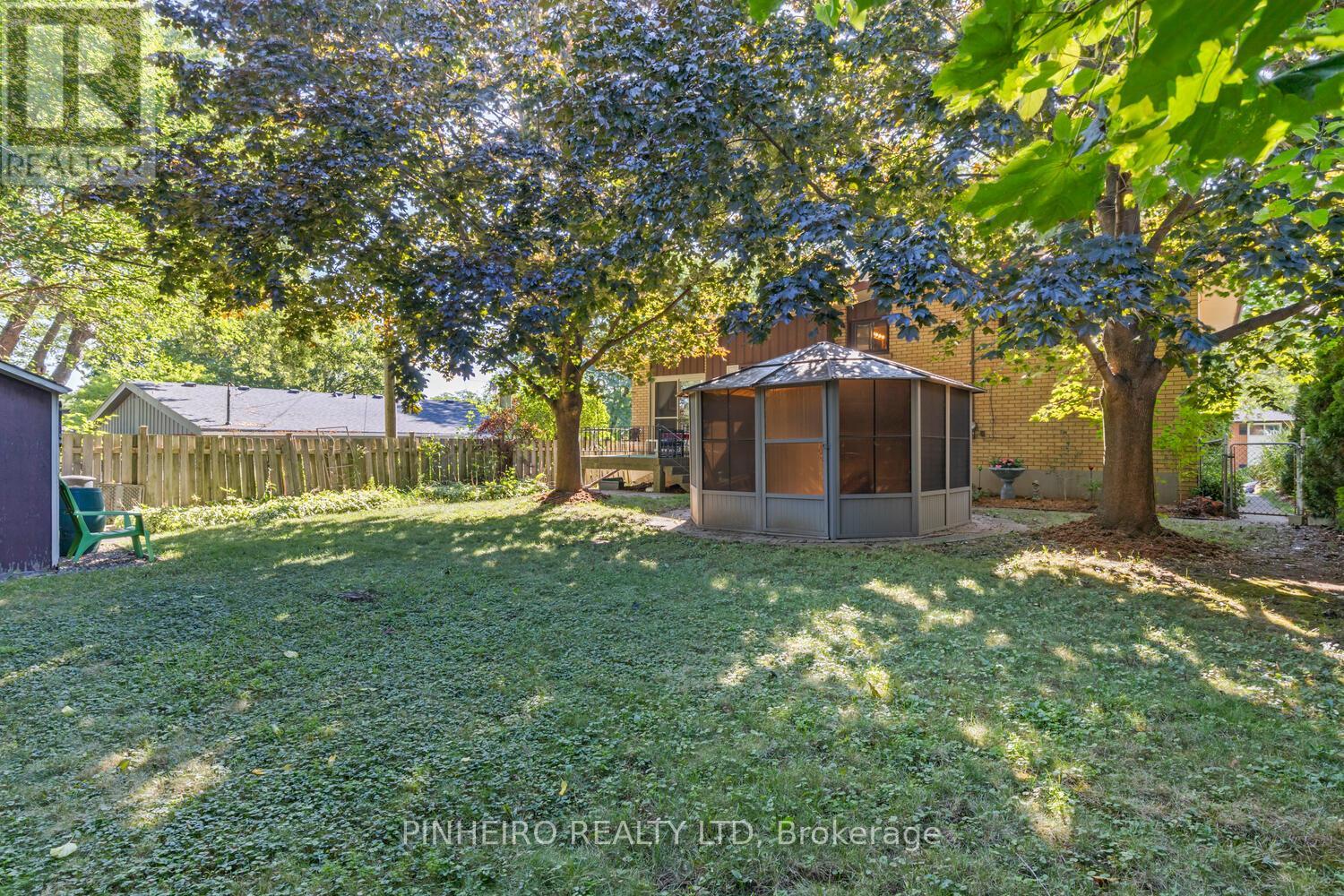 6 Oregon Road, London South, Ontario  N5Z 4B9 - Photo 24 - X12366608