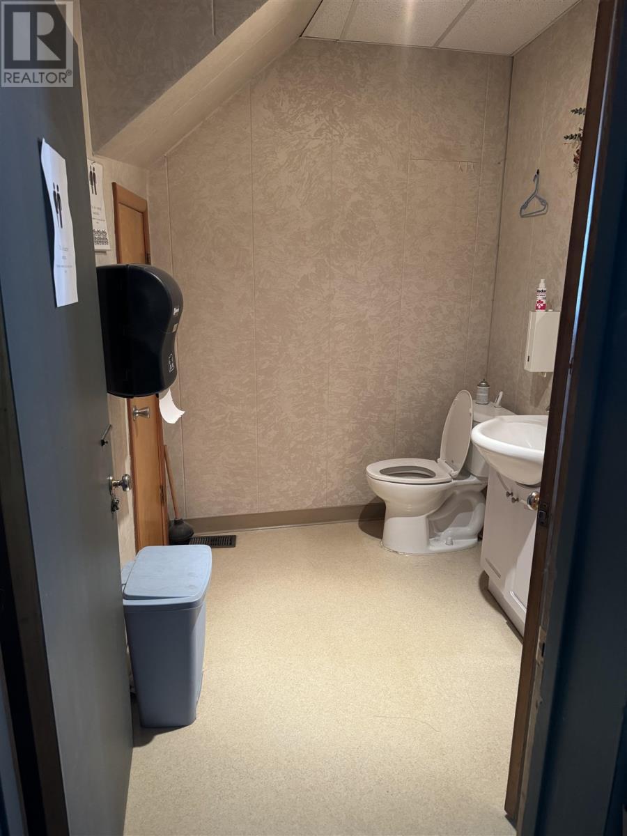 6 & 8 Earl Ave, Dryden, Ontario  P8N 1X3 - Photo 13 - TB243210