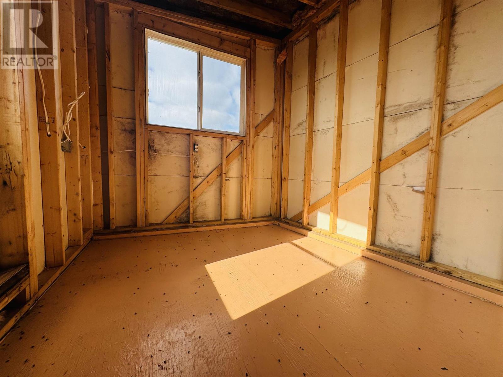 6 & 8 Earl Ave, Dryden, Ontario  P8N 1X3 - Photo 4 - TB243210