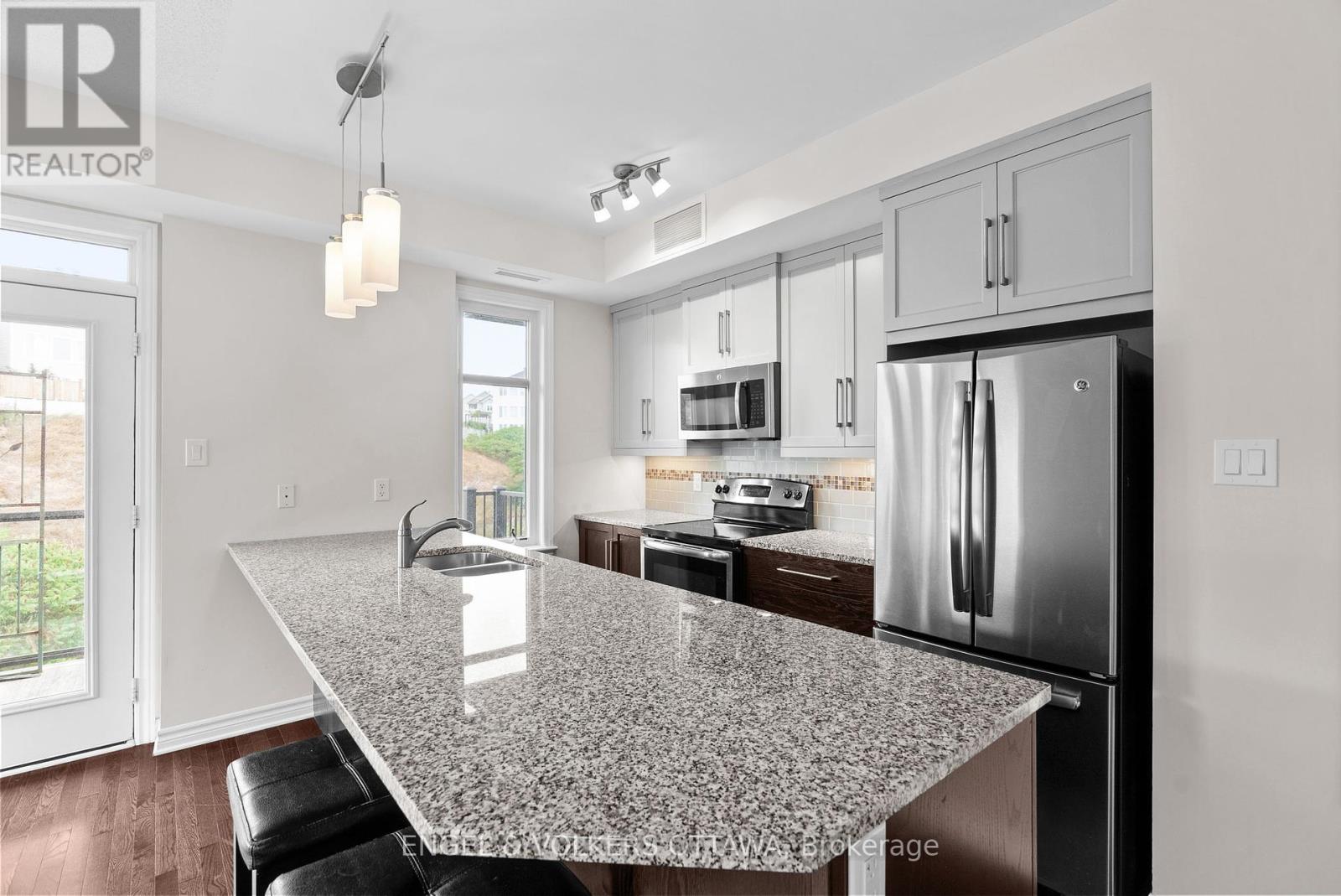 302 - 180 Guelph Private, Ottawa, Ontario  K2T 0J6 - Photo 10 - X12366638