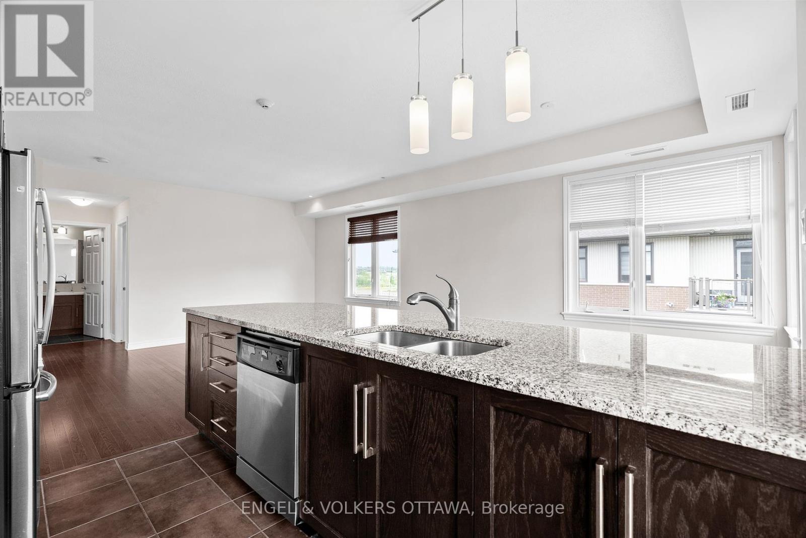 302 - 180 Guelph Private, Ottawa, Ontario  K2T 0J6 - Photo 14 - X12366638