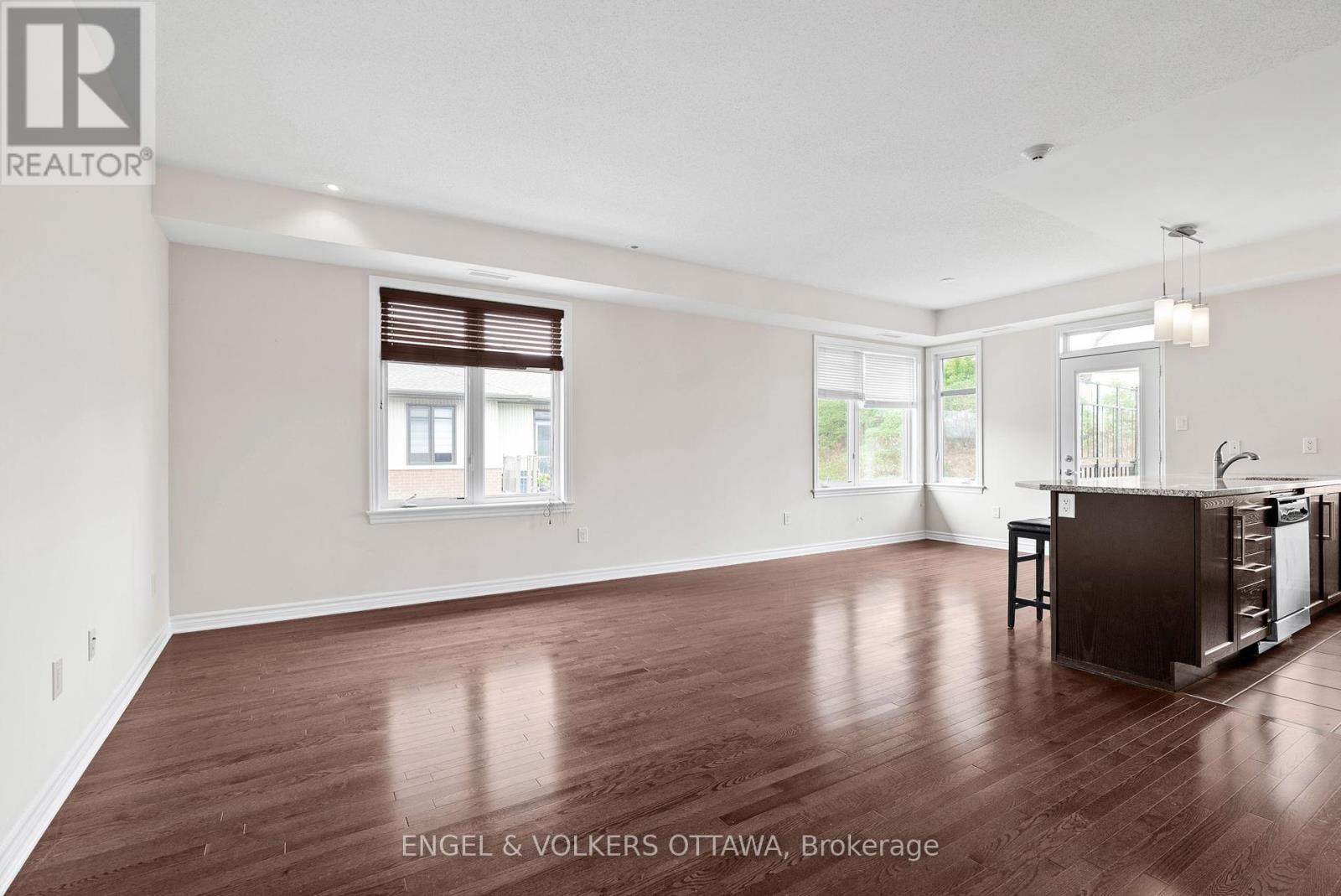 302 - 180 Guelph Private, Ottawa, Ontario  K2T 0J6 - Photo 23 - X12366638