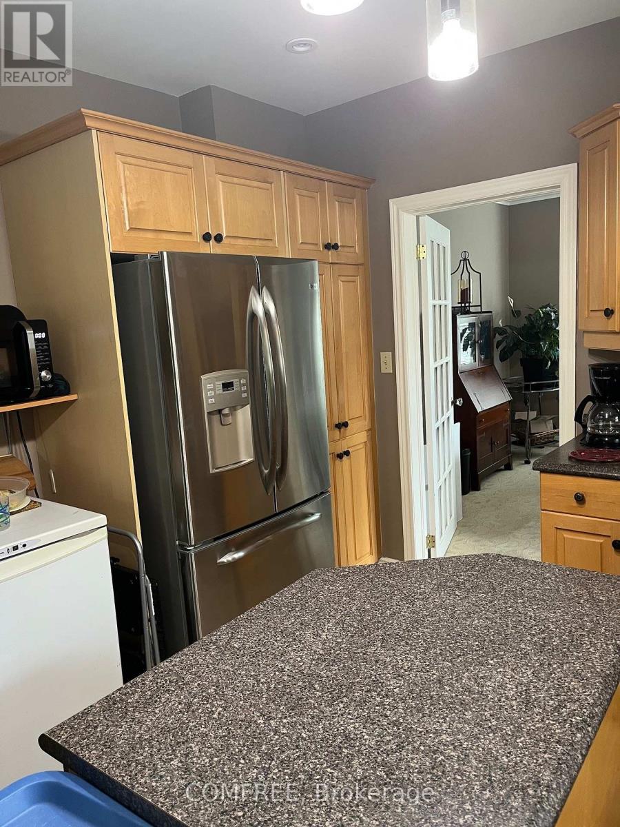 15 Laird Avenue N, Amherstburg, Ontario  N9V 2T5 - Photo 13 - X12366681
