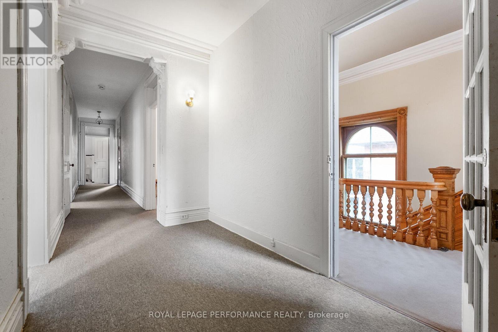 320-322 Chapel Street, Ottawa, Ontario  K1N 7Z3 - Photo 34 - X12366713