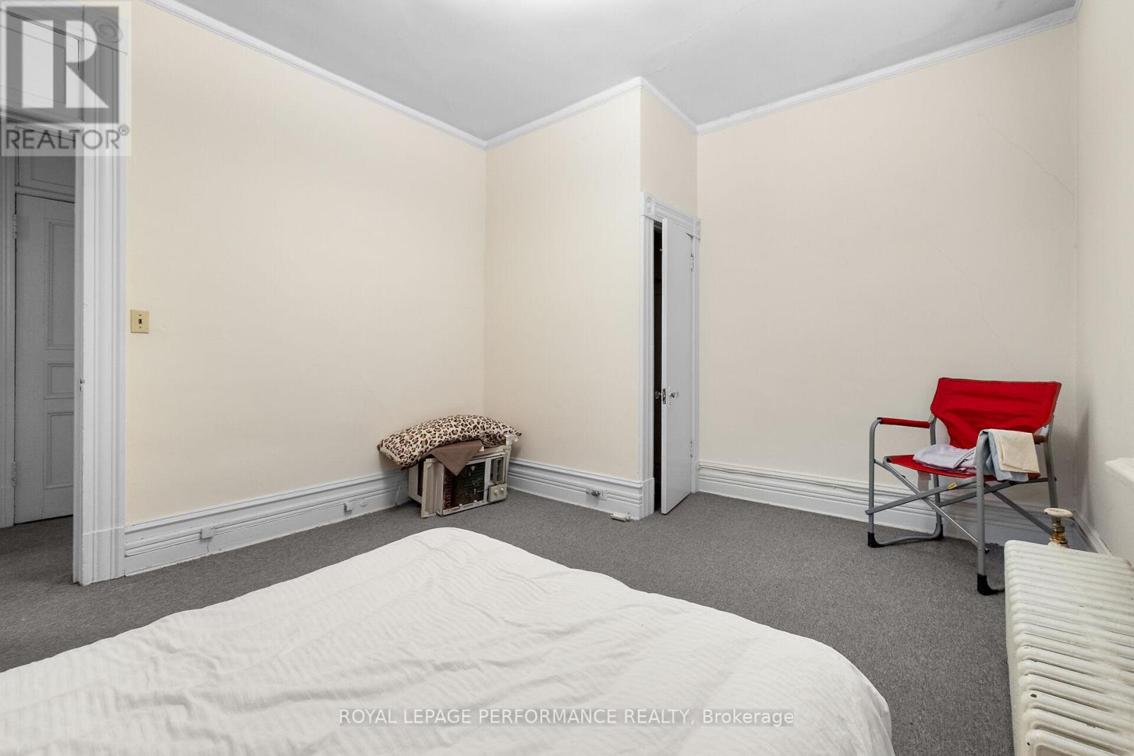 320-322 Chapel Street, Ottawa, Ontario  K1N 7Z3 - Photo 36 - X12366713