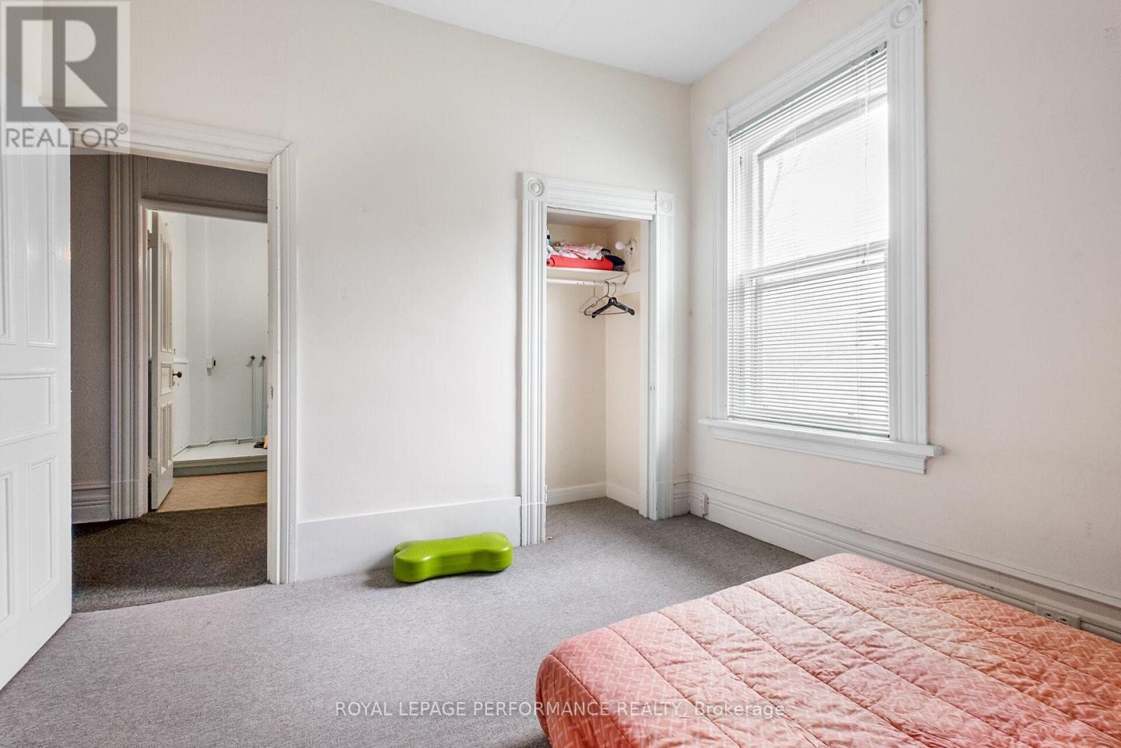 320-322 Chapel Street, Ottawa, Ontario  K1N 7Z3 - Photo 40 - X12366713