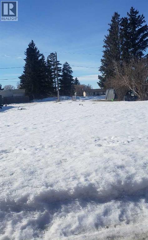 216 1 Street W, Lashburn, Saskatchewan