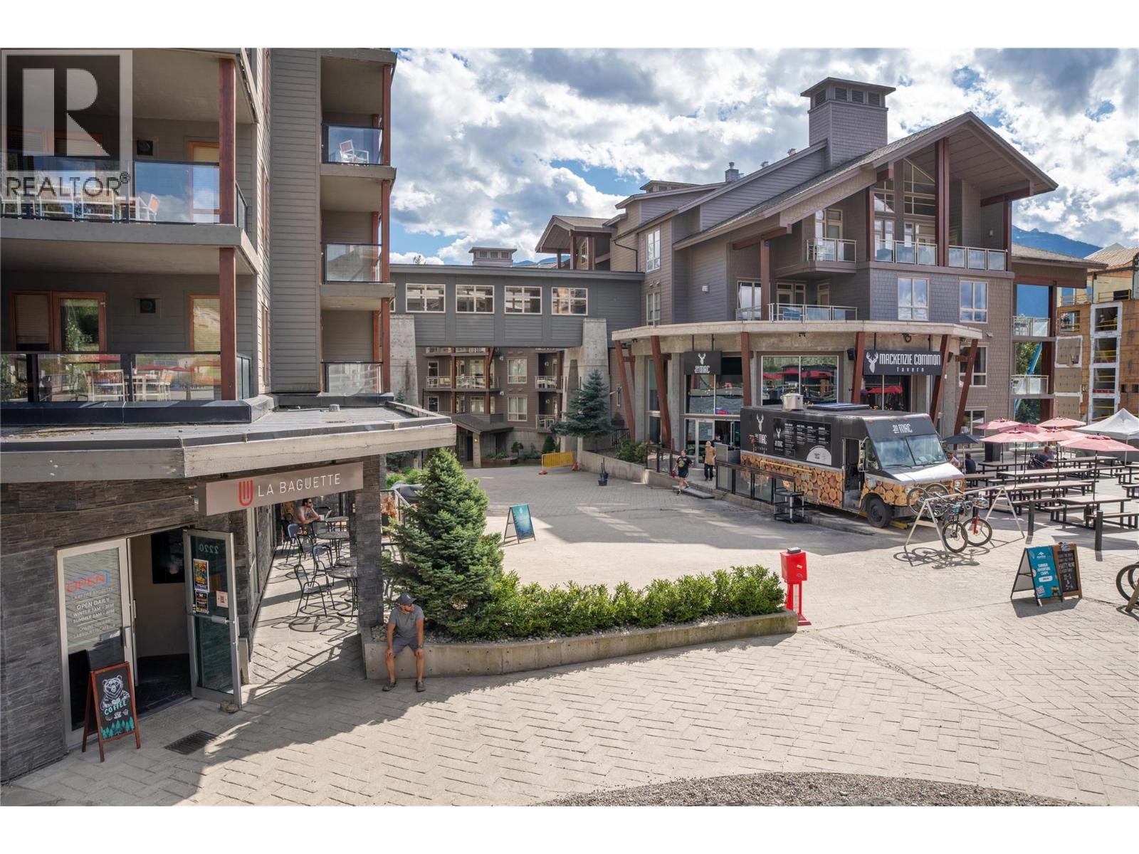 2950 Camozzi Road Unit# 1504, Revelstoke, British Columbia V0E 2S1 - Photo 17 - 10360586