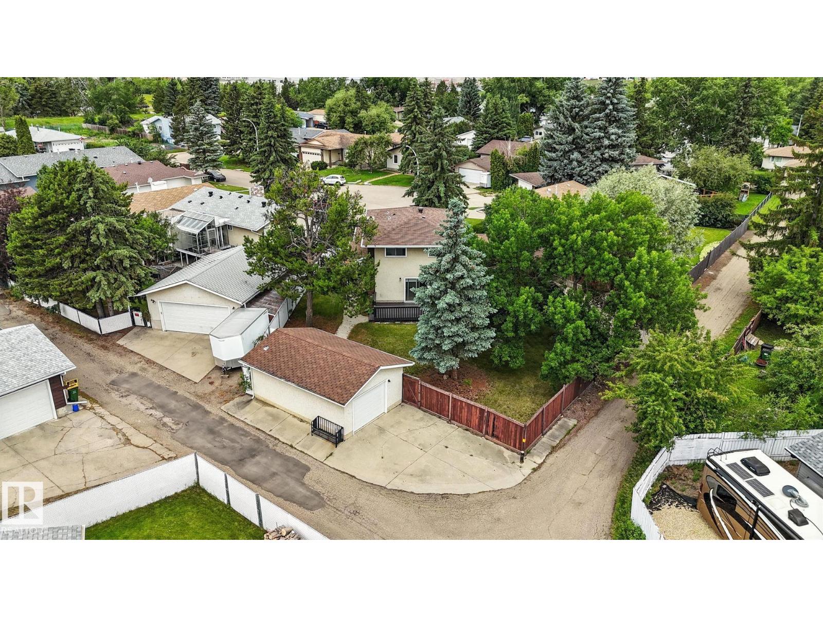 2011 89 St Nw, Edmonton, Alberta  T6K 2A2 - Photo 48 - E4454855