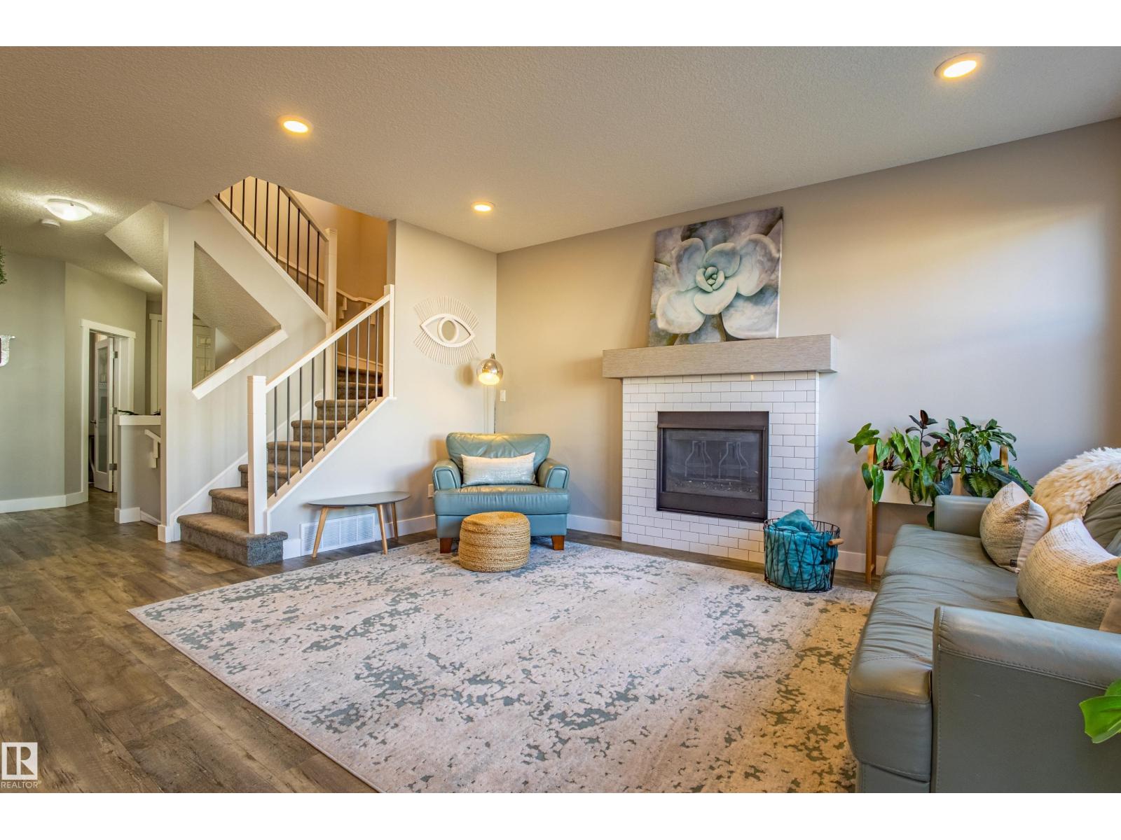 9815 225 St Nw, Edmonton, Alberta  T5T 7C1 - Photo 4 - E4454856